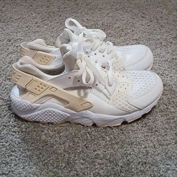 Nike Air Huarache All white Mens Sz 8 EUC - Picture 4 of 7